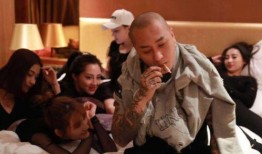 方丈老板爆料辛巴视频大全,独家爆料背后的真相